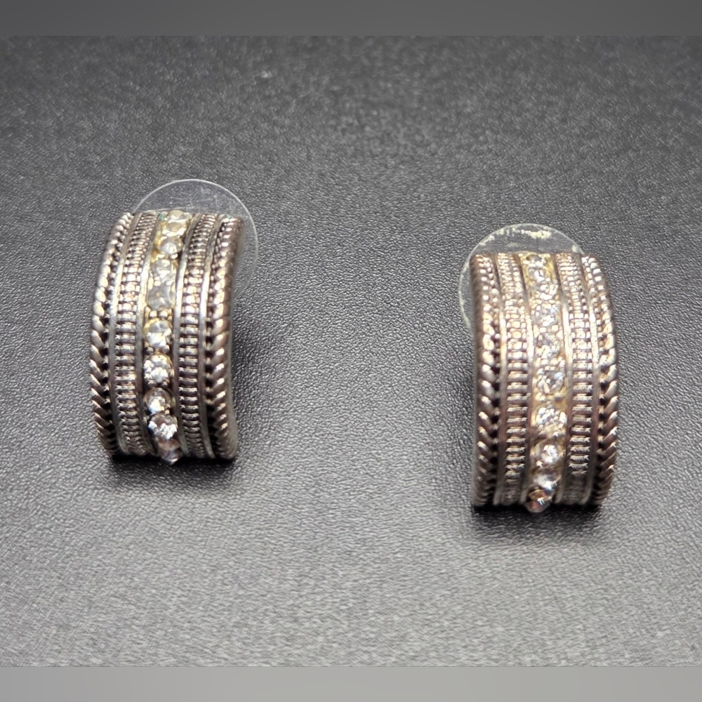 Vintage Textured Silver Plated J Hoop Earrings Crystal Accent Pristine - Picture 3 of 5